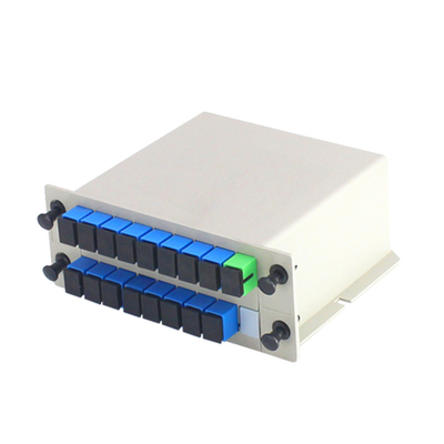 La cassetta a fibra ottica a forma di scatola dell'ABS del separatore dello SpA dello Sc L'APC UPC del separatore di FTTH 1x16 LGX inserisce il tipo il singolo modo del separatore